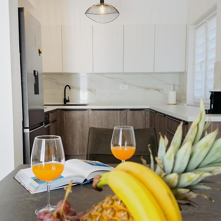 Apartments Piscina-Grey ポドストラナ エクステリア 写真